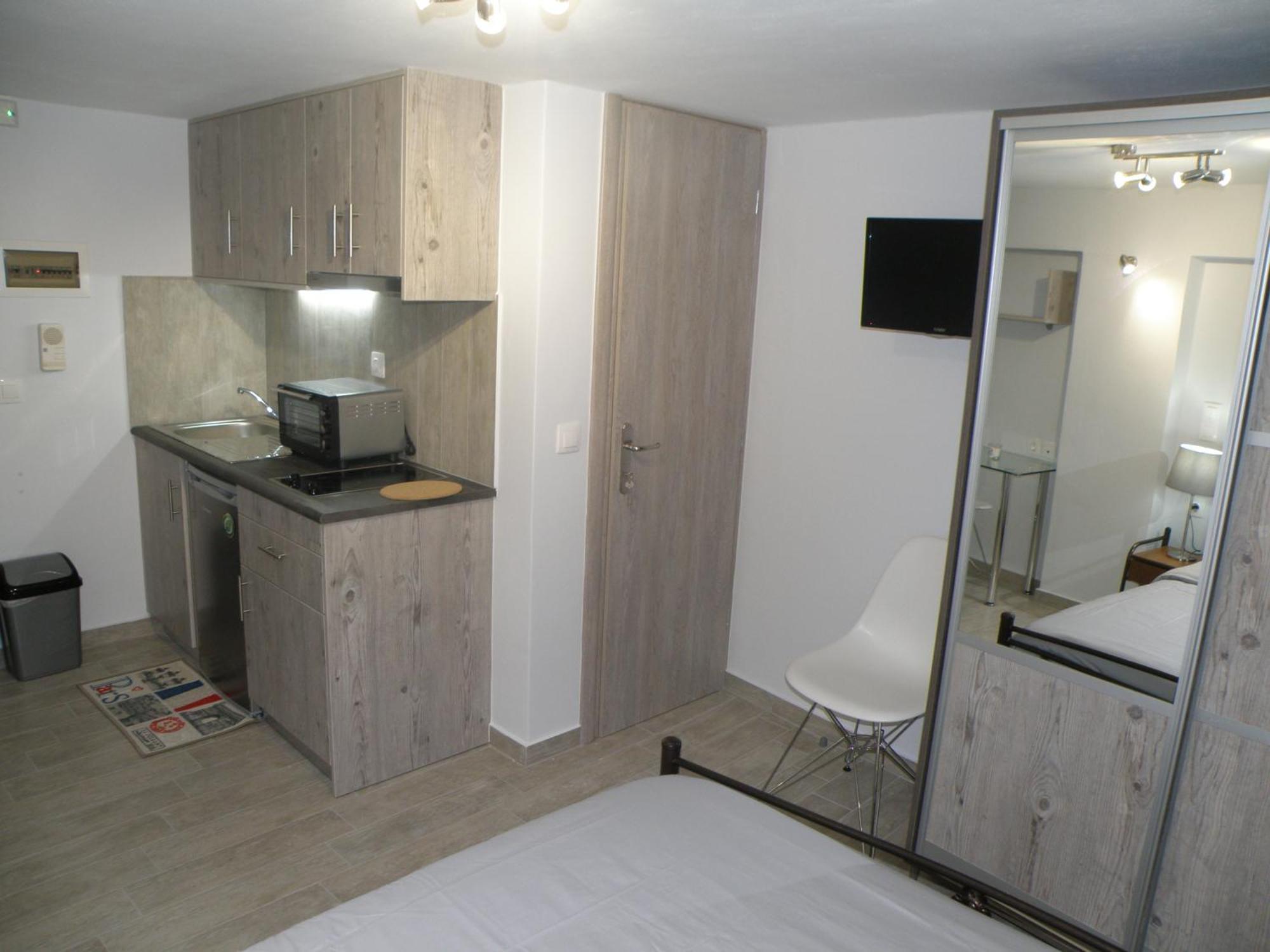 Hotel apartamentowy Talos And